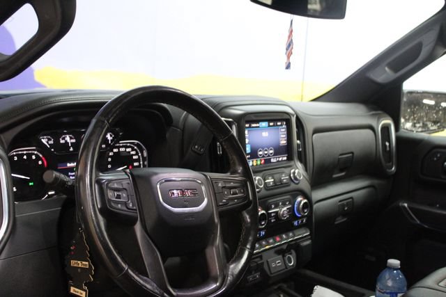 Used 2021 GMC Sierra 1500 AT4 w/ AT4 Preferred Package AWD/4WD image 13