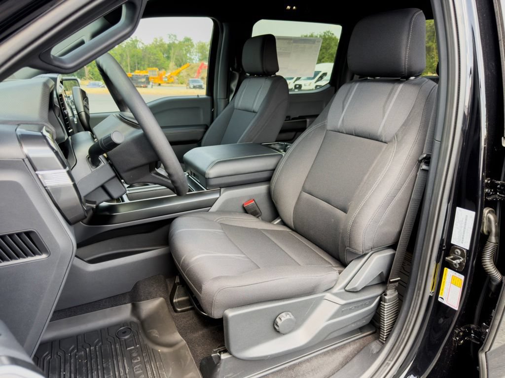 New 2026 Ford F150 STX w/ Equipment Group 200A AWD/4WD image 7