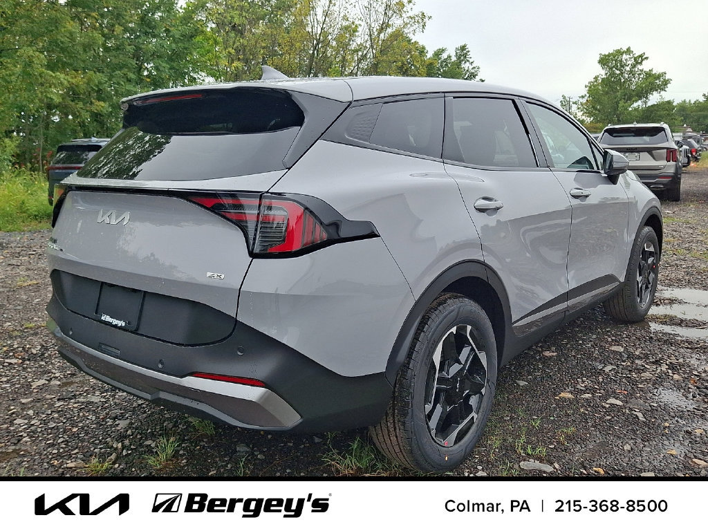 New 2027 Kia Sportage S AWD/4WD image 3