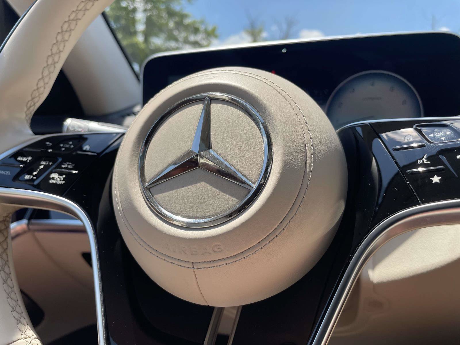 Used 2021 Mercedes-Benz S 580 4MATIC Sedan w/ AMG Line image 18
