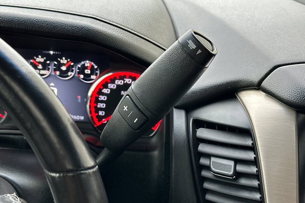 Used 2016 GMC Yukon Denali w/ Open Road Package image 24