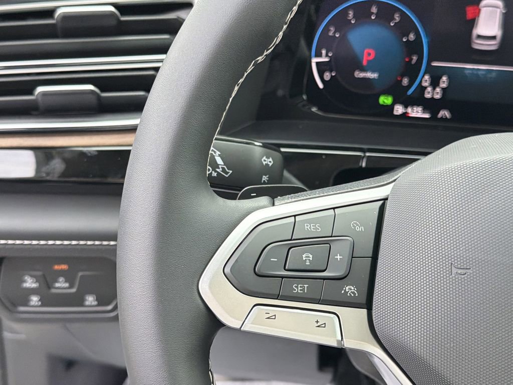 New 2026 Volkswagen Atlas SE image 30