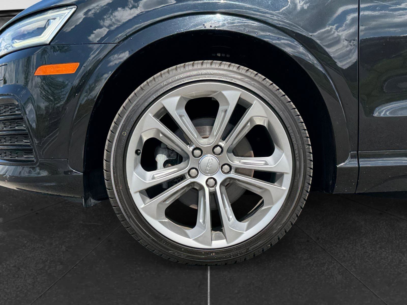 Used 2016 Audi Q3 2.0T Prestige w/ Prestige Package AWD/4WD image 9