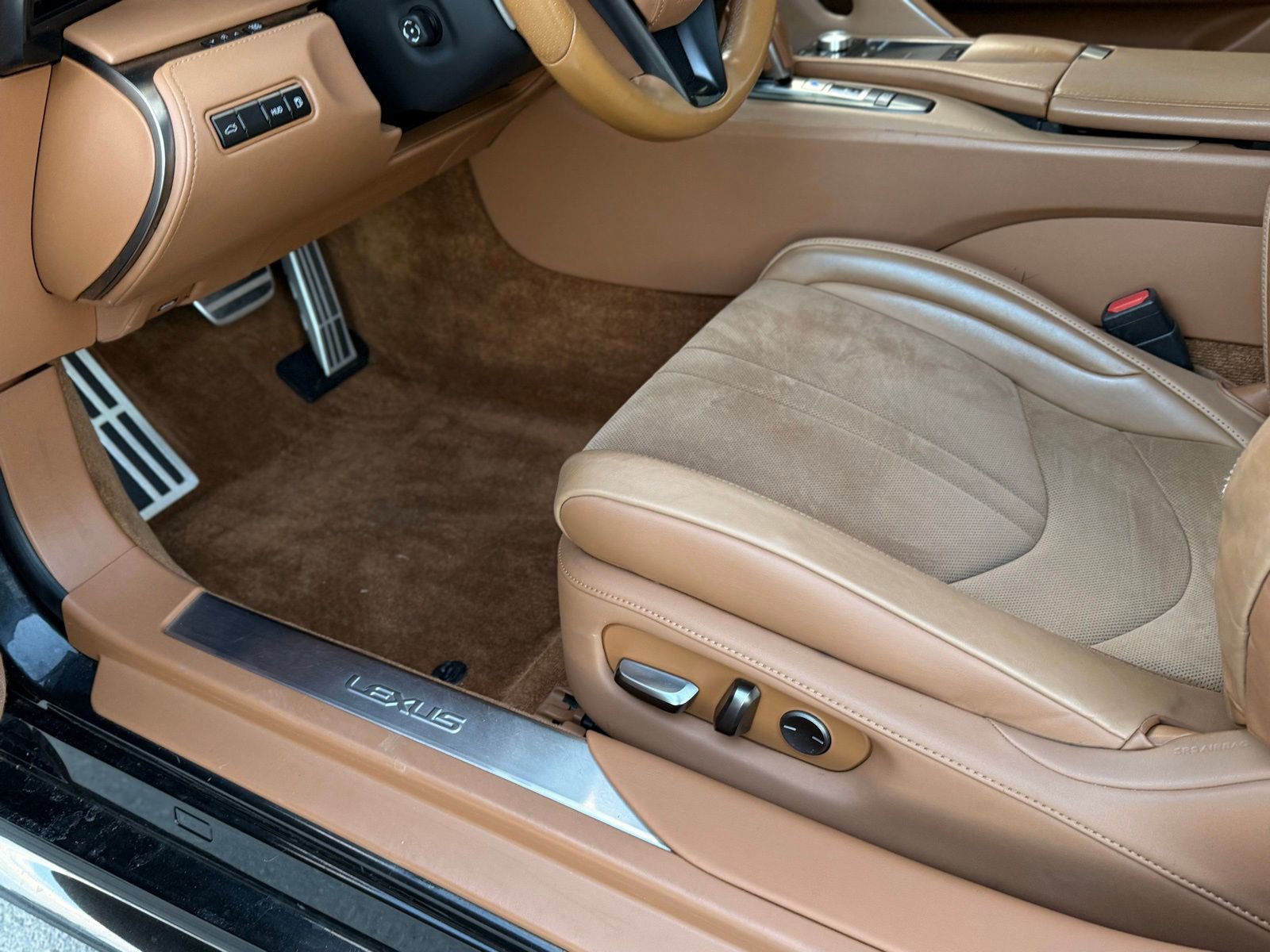 Used 2018 Lexus LC 500 Coupe image 27