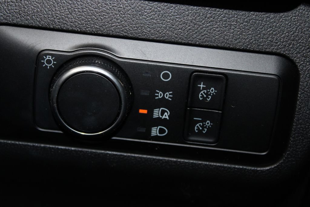 Used 2025 Ford Escape ST-Line AWD/4WD image 42