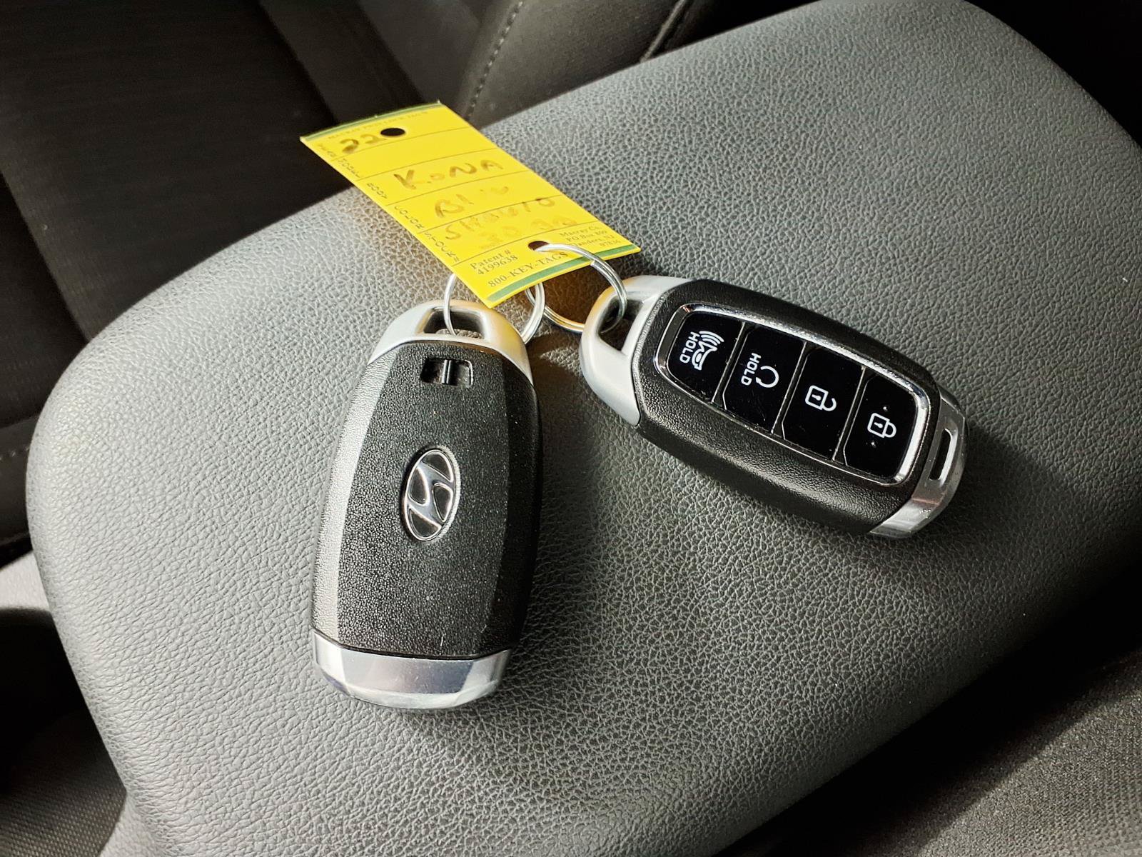 Used 2022 Hyundai Kona SEL FWD image 24
