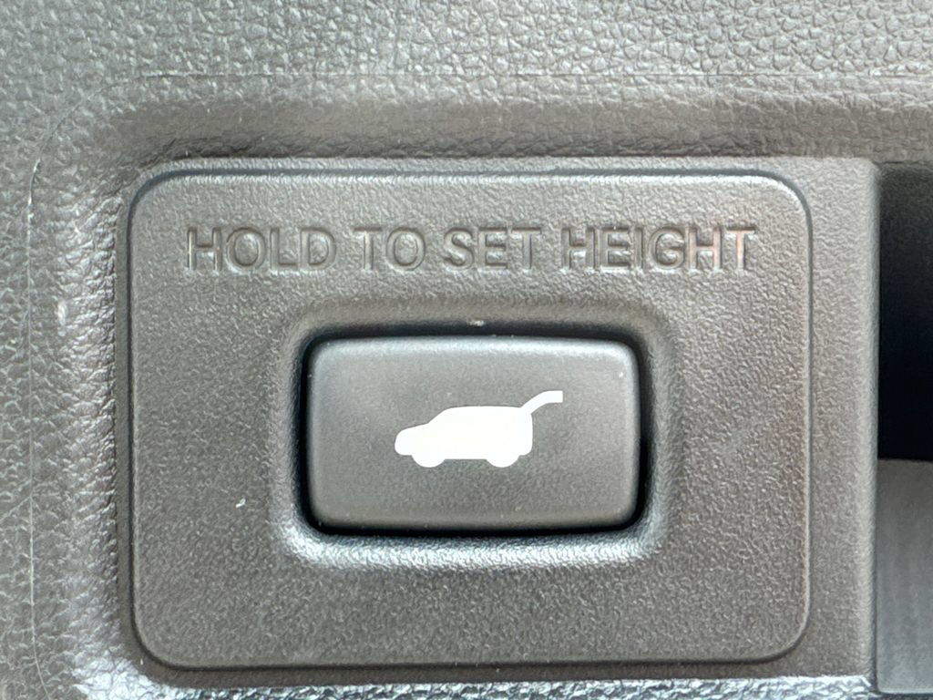 Used 2022 Acura RDX AWD w/ Advance Package image 19