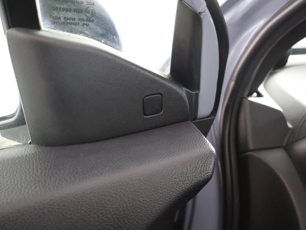 Used 2023 Honda Passport EX-L image 40