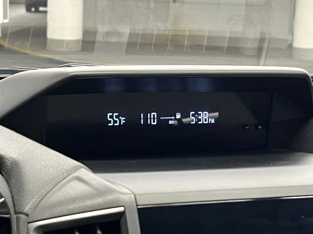 Used 2019 Subaru Crosstrek 2.0i w/ Eyesight System image 24