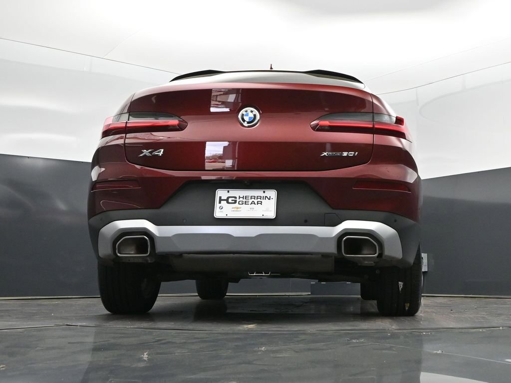 Certified 2025 BMW X4 xDrive30i image 40