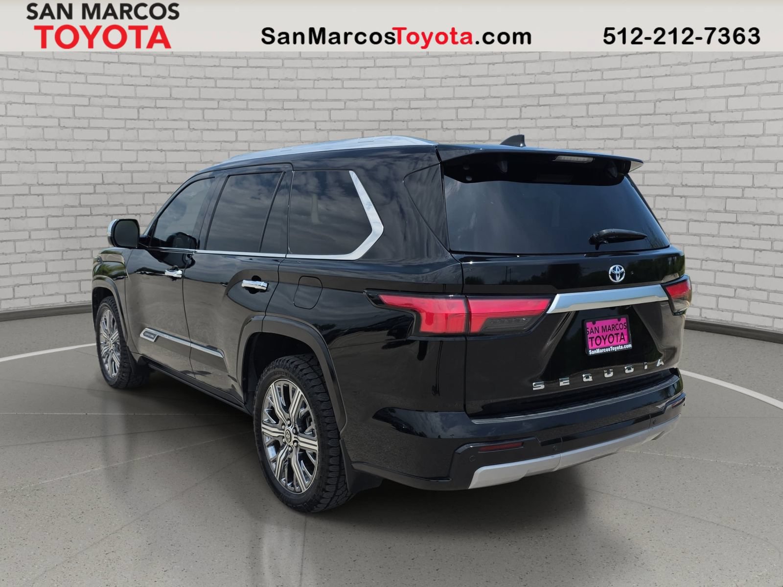 Used 2024 Toyota Sequoia Capstone AWD/4WD image 8