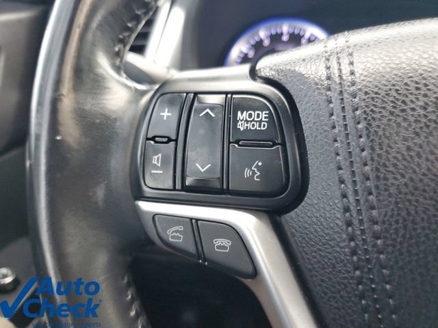 Used 2016 Toyota Highlander XLE AWD/4WD image 23