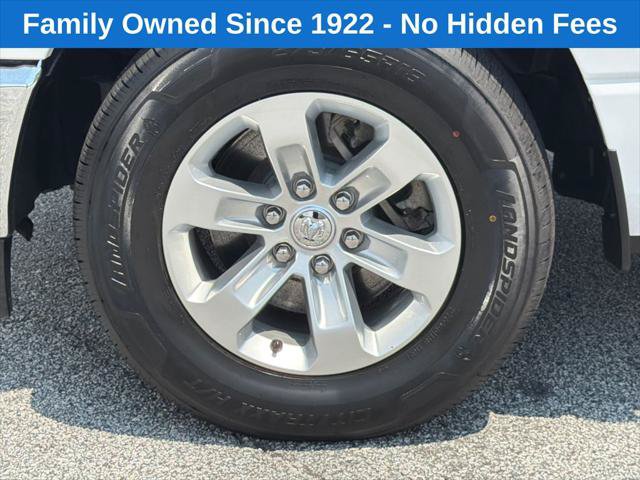 Certified 2024 RAM 1500 Laramie RWD image 11