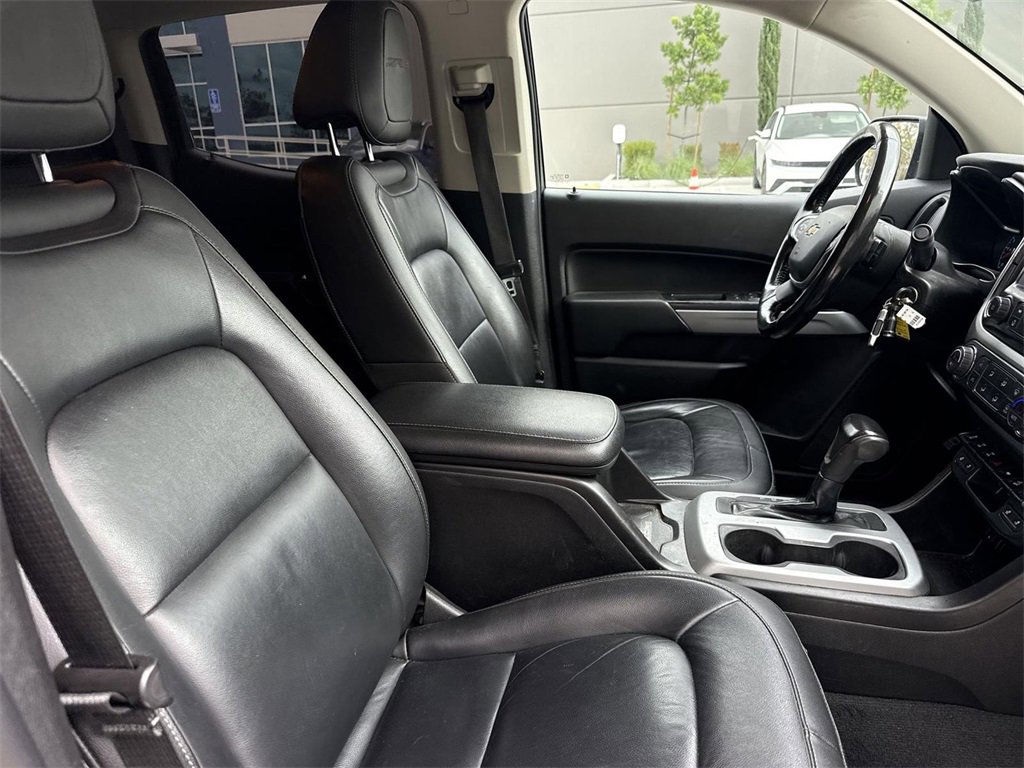 Used 2019 Chevrolet Colorado ZR2 w/ ZR2 Midnight Special Edition image 23