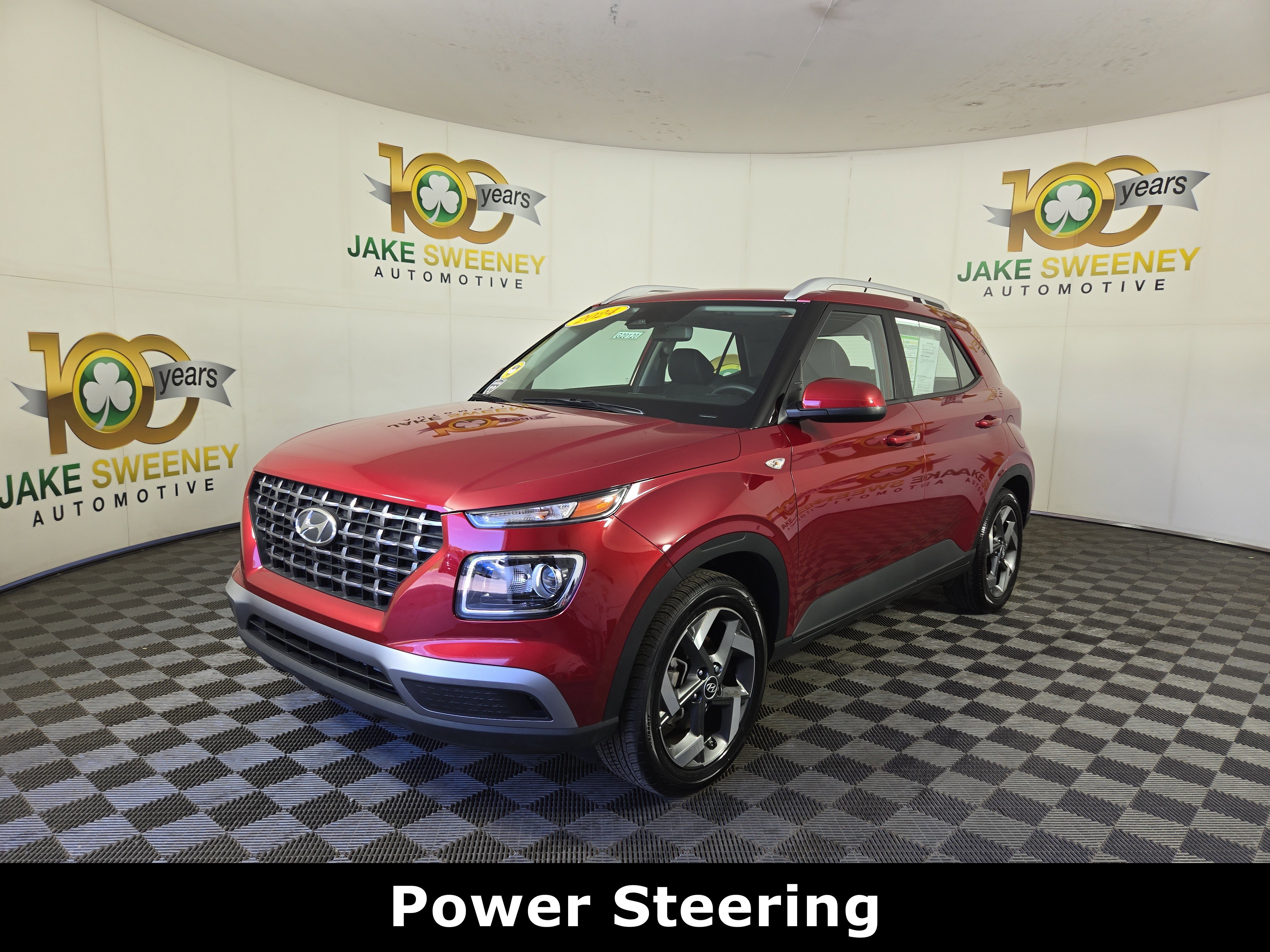 Used 2024 Hyundai Venue SEL FWD image 3