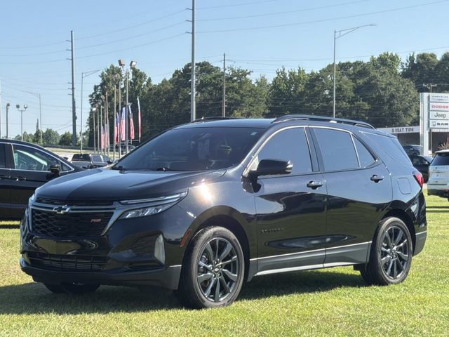 Used 2023 Chevrolet Equinox RS w/ RS Leather Package FWD image 14