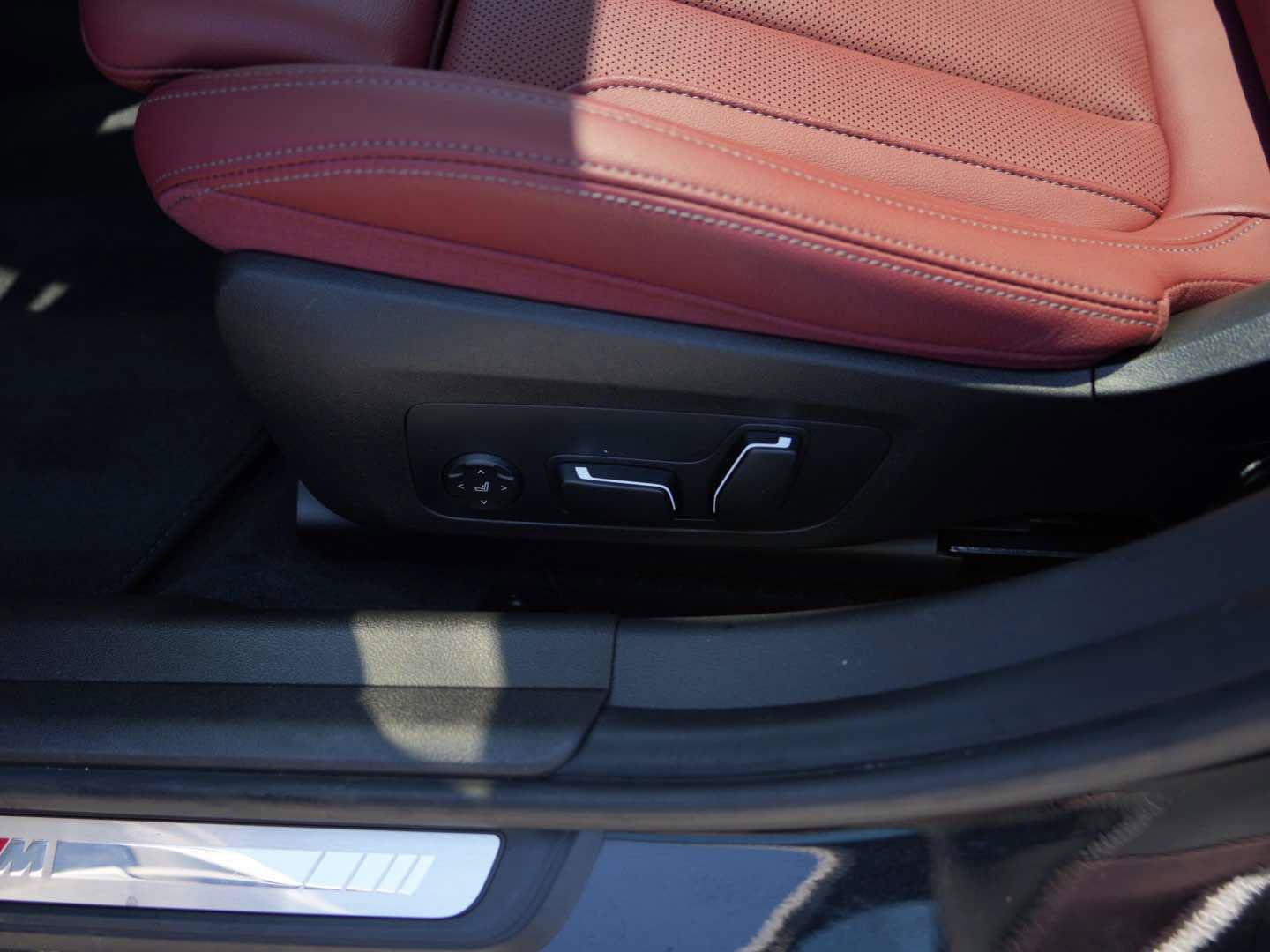 Used 2025 BMW M340i w/ Premium Package RWD image 15