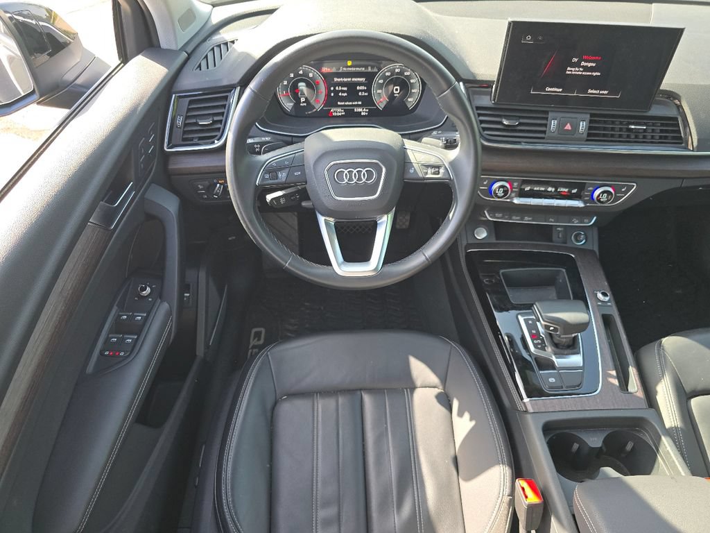 Used 2023 Audi Q5 2.0T Premium Plus w/ Premium Plus Package AWD/4WD image 24