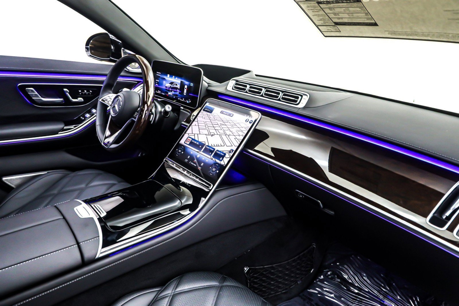 New 2026 Mercedes-Benz Maybach S 680 4MATIC image 5