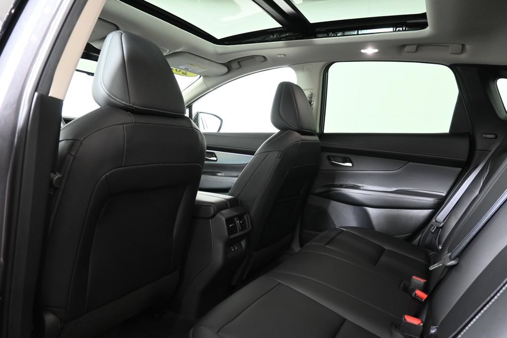 Used 2025 Nissan Murano SL AWD/4WD image 32