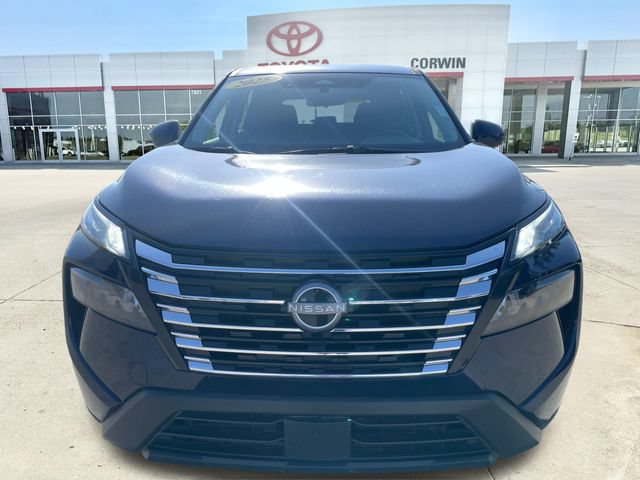 Used 2025 Nissan Rogue SV FWD image 17
