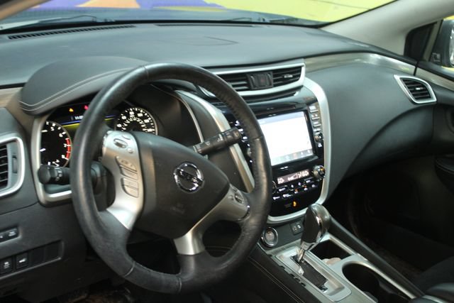 Used 2018 Nissan Murano SV AWD/4WD image 14
