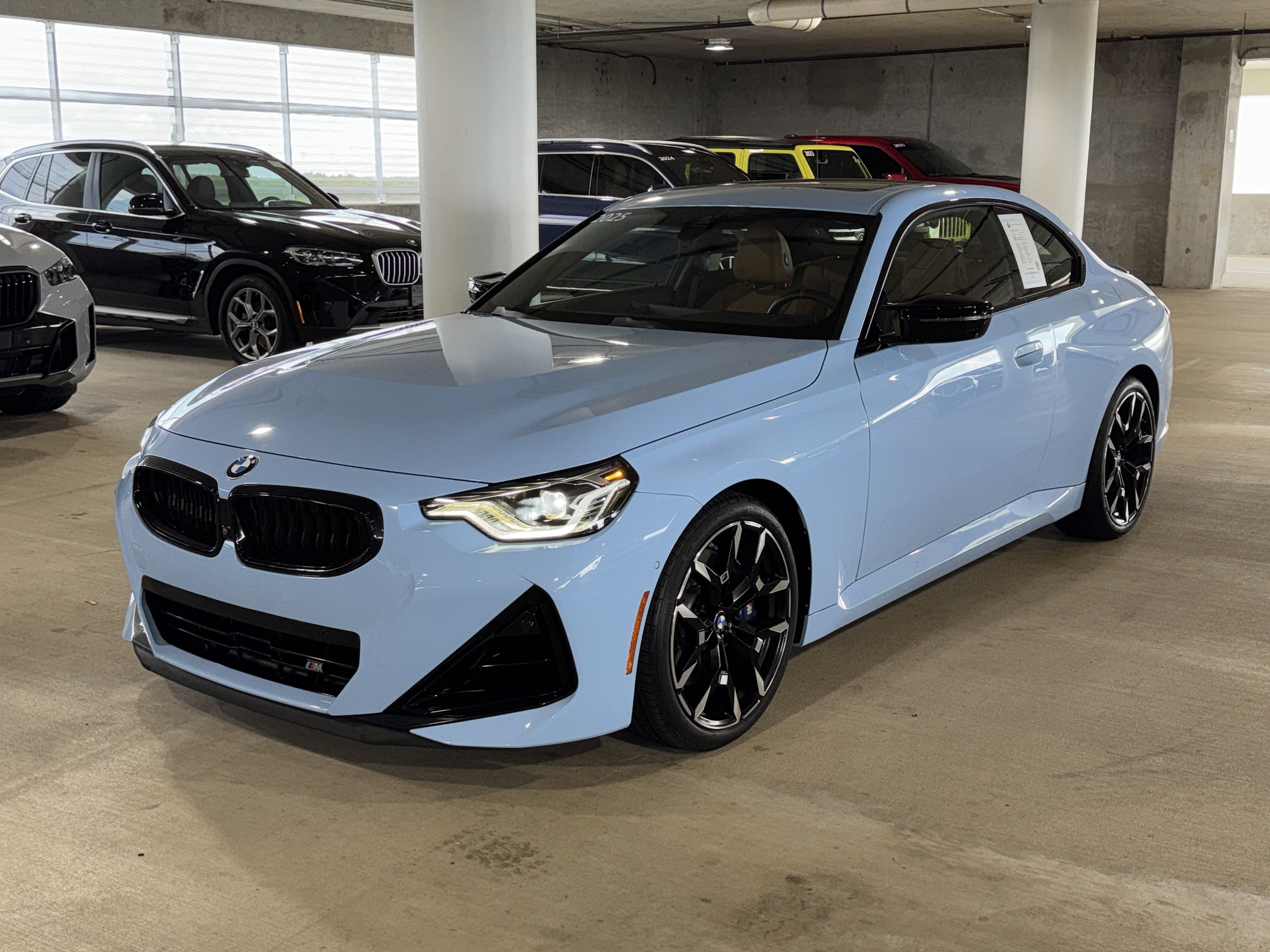 Used 2025 BMW M240i Coupe RWD image 4
