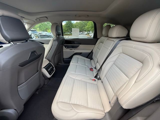 New 2025 Lincoln Nautilus Reserve image 14