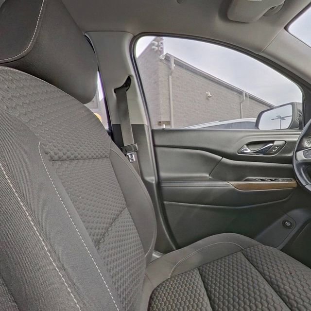 Used 2018 GMC Acadia SLE image 26