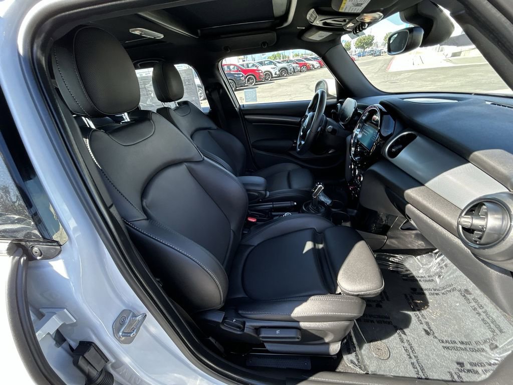 Used 2023 MINI Cooper S image 25