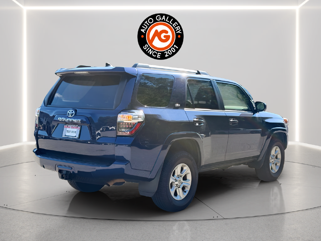 Used 2022 Toyota 4Runner SR5 RWD image 7