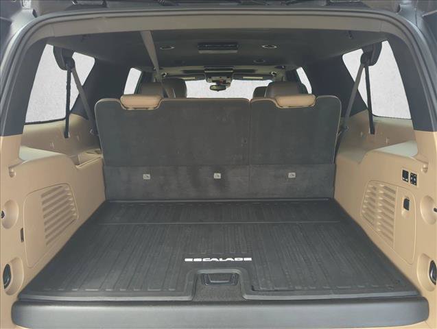 Used 2020 Cadillac Escalade ESV Platinum AWD/4WD image 6