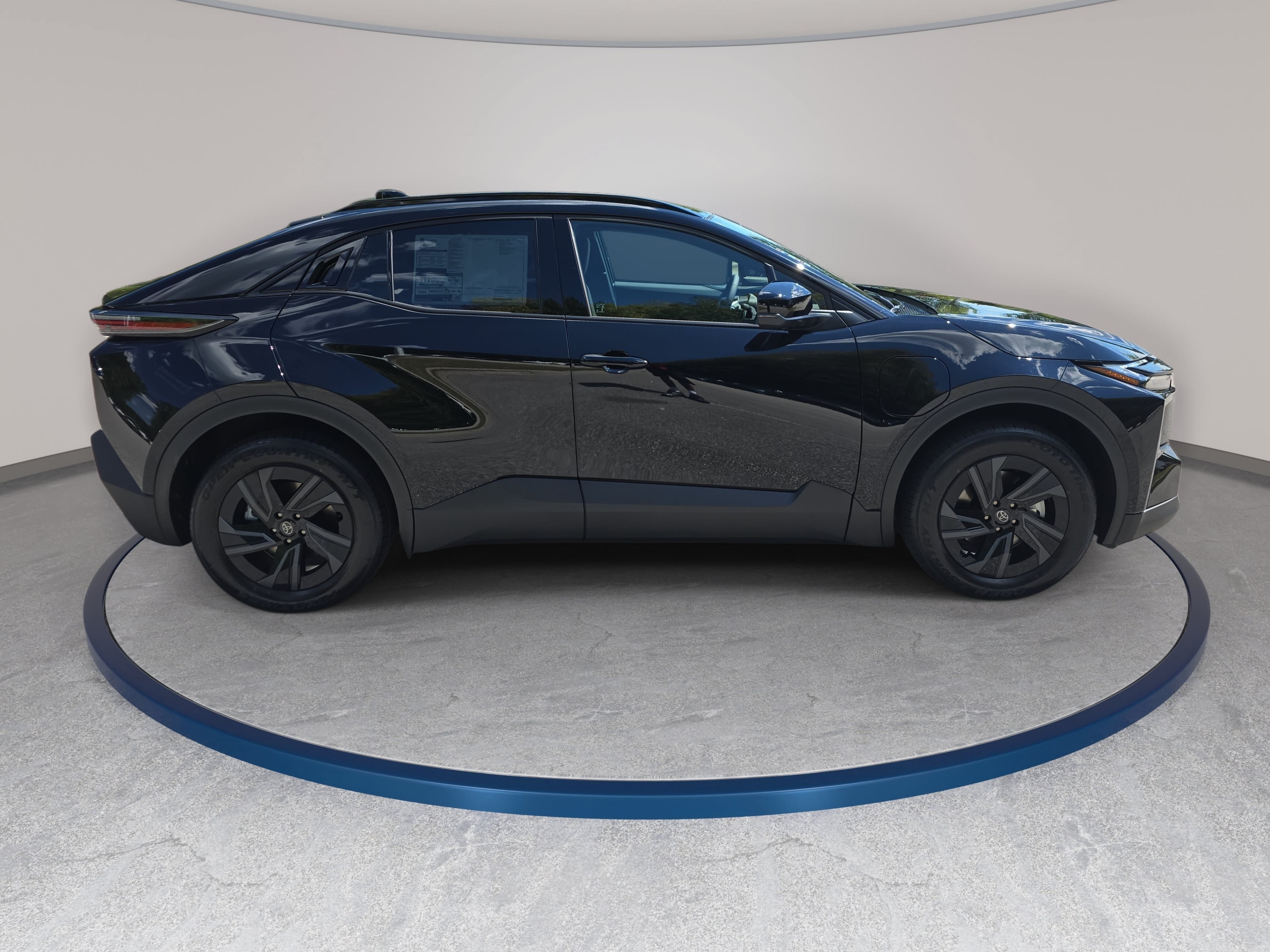 New 2026 Toyota C-HR AWD/4WD image 4