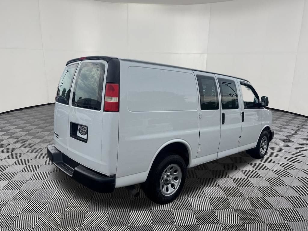 Used 2014 Chevrolet Express 1500 AWD image 5