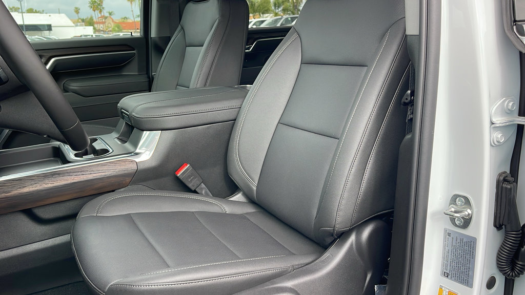 New 2026 GMC Sierra 2500 SLT w/ SLT Convenience Package AWD/4WD image 10