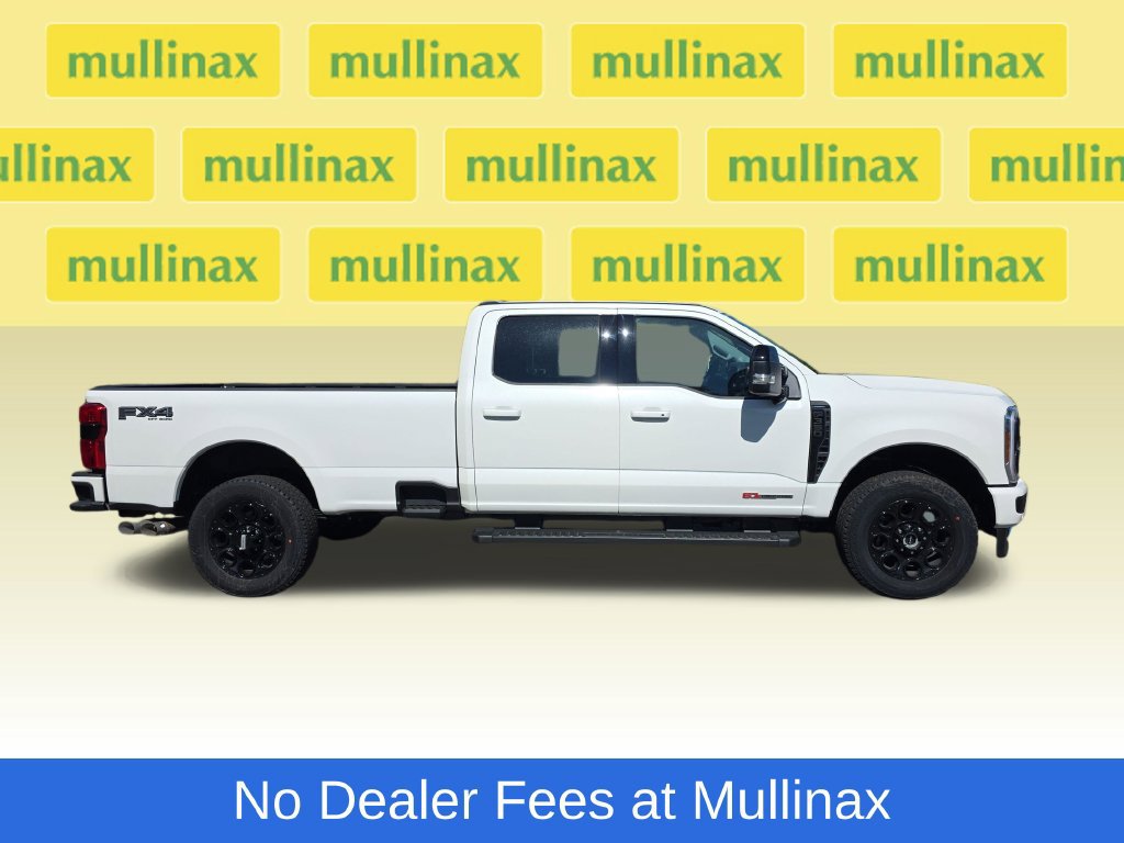 New 2026 Ford F350 Lariat w/ Black Appearance Package AWD/4WD image 2