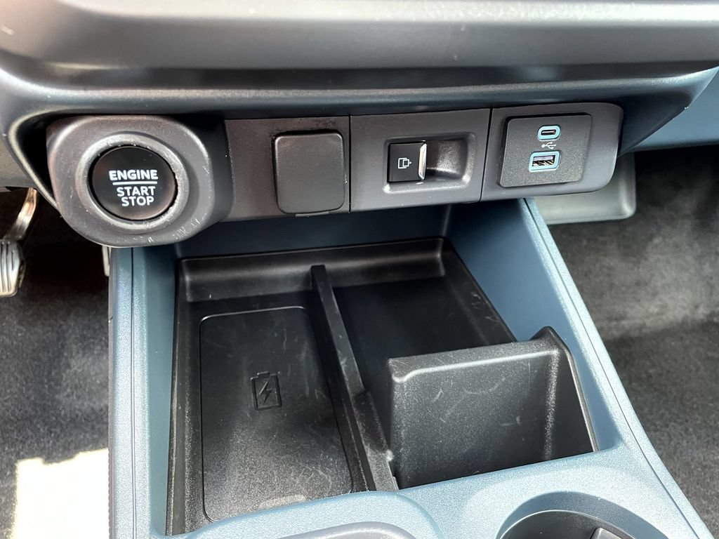 Used 2024 Ford Maverick Tremor w/ Tremor Off-Road Package AWD/4WD image 19