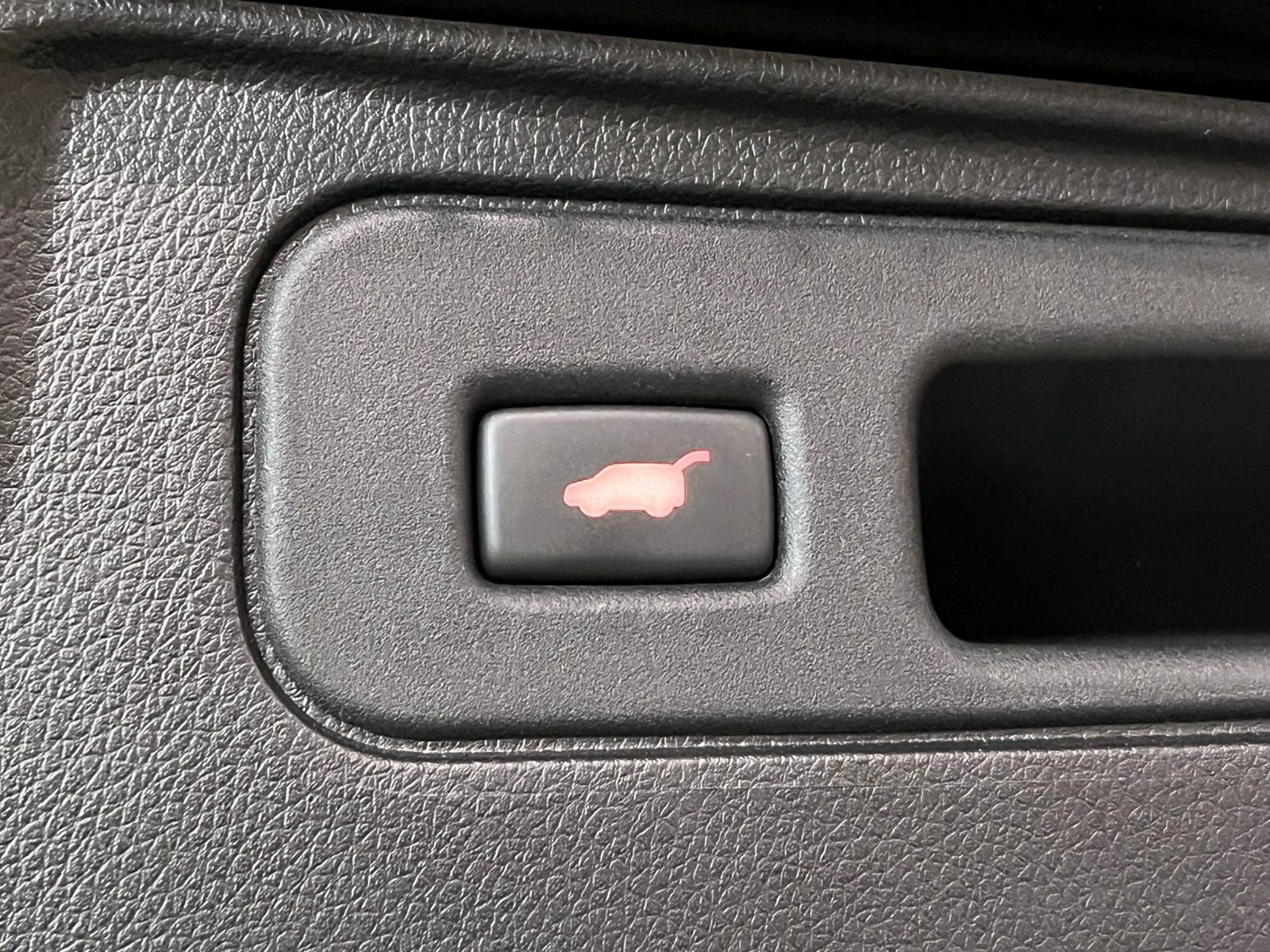 Used 2024 Honda Passport TrailSport image 11