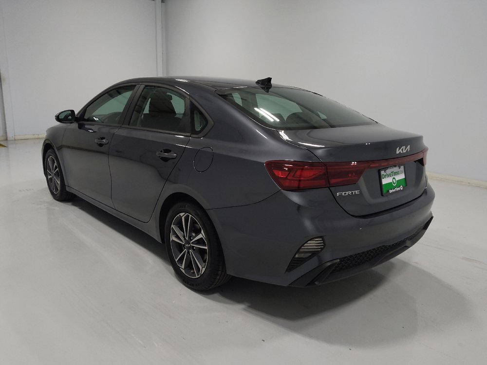 Used 2023 Kia Forte LXS w/ LXS Technology Package FWD image 5