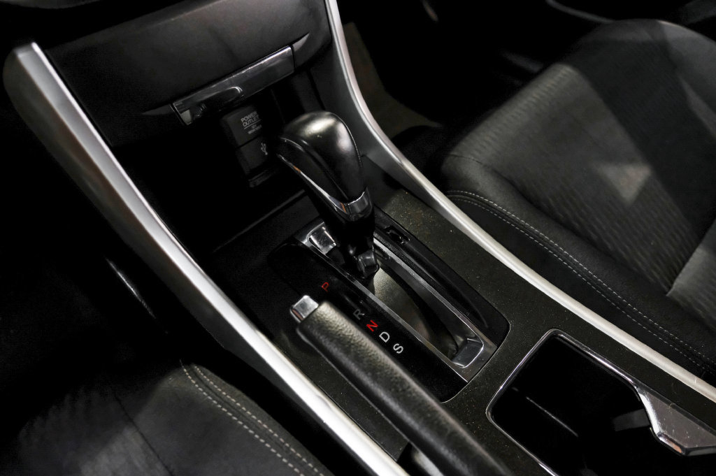 Used 2014 Honda Accord Sport image 27