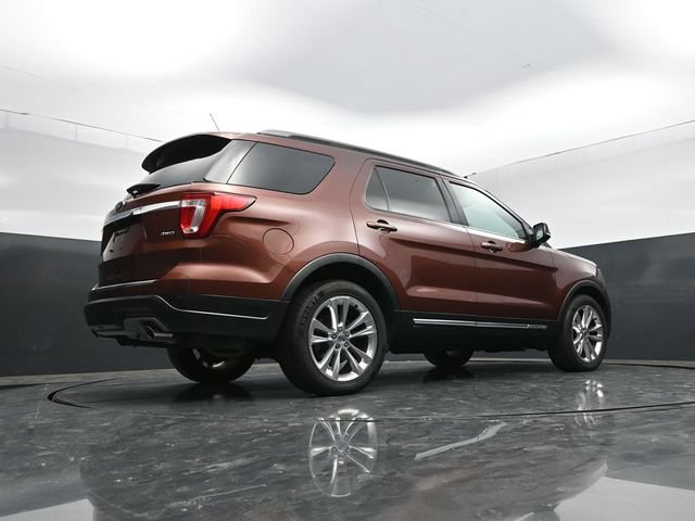 Used 2018 Ford Explorer XLT w/ Equipment Group 202A AWD/4WD image 69
