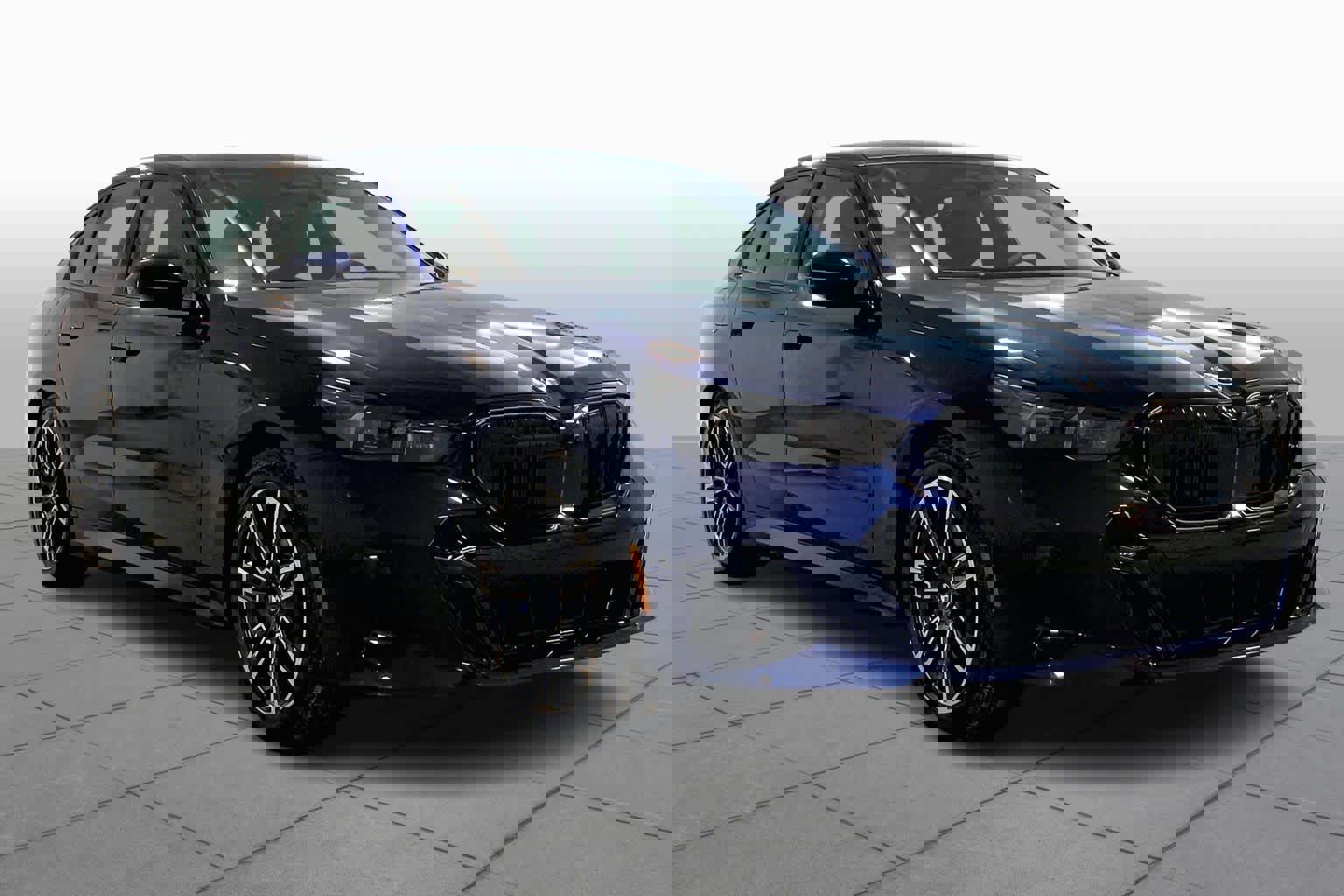 New 2026 BMW 540i xDrive 540i xDrive w/ Executive Package image 2