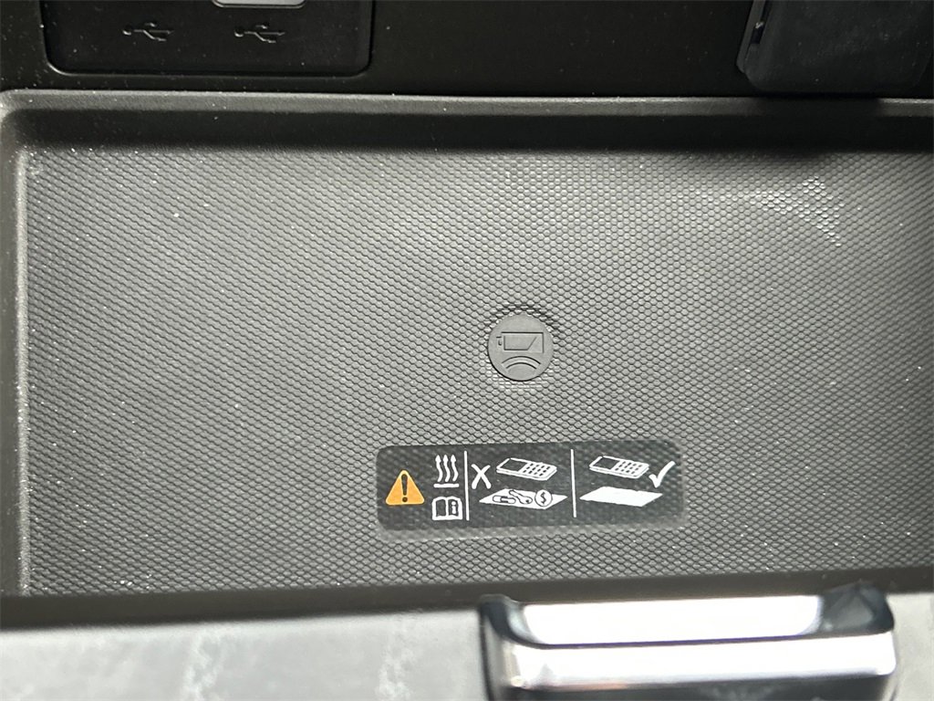 Used 2022 GMC Yukon Denali image 39