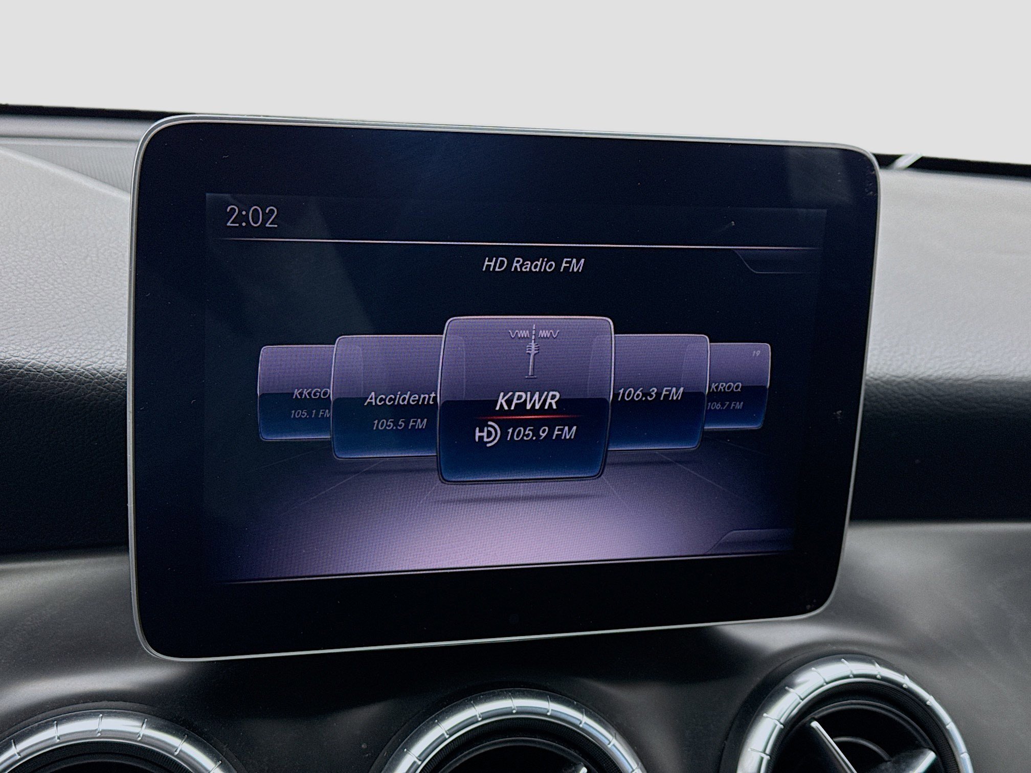 Used 2019 Mercedes-Benz CLA 250 image 11