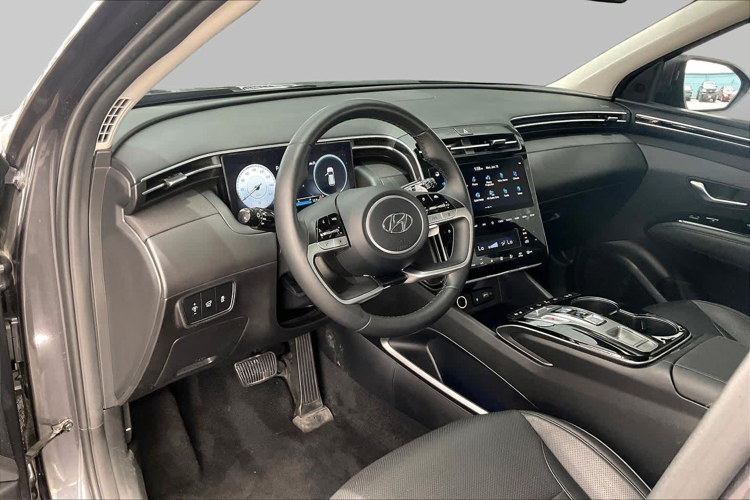 Certified 2023 Hyundai Tucson Limited AWD/4WD image 18