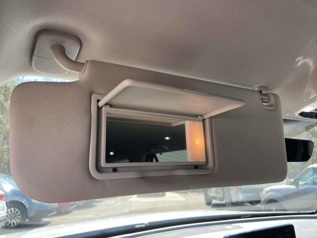 Used 2024 Honda Pilot EX-L image 33