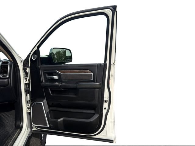 Used 2020 RAM 3500 Laramie image 23