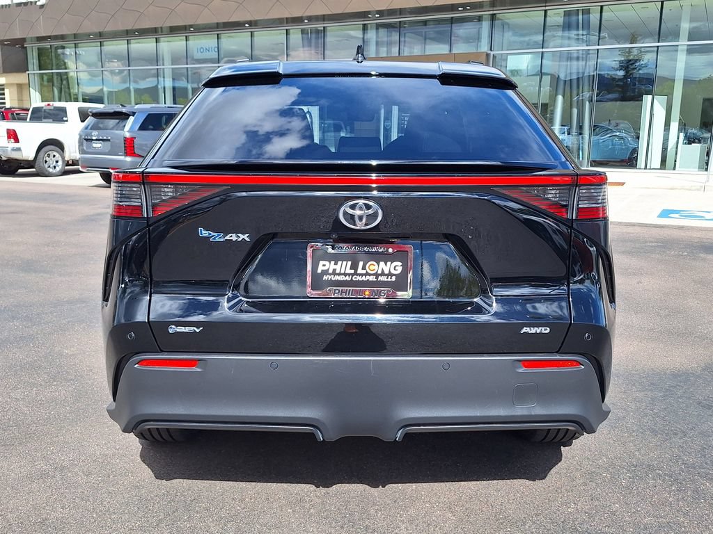 Used 2024 Toyota bZ4X AWD w/ Weather Package image 4