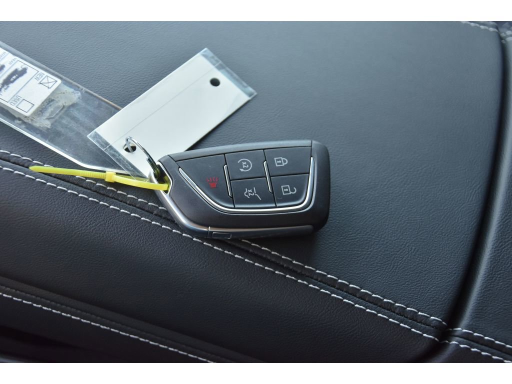 New 2026 Cadillac Vistiq Sport image 36