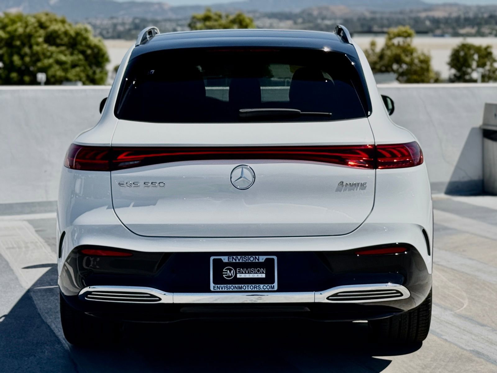 New 2026 Mercedes-Benz EQS 550 4MATIC SUV image 11